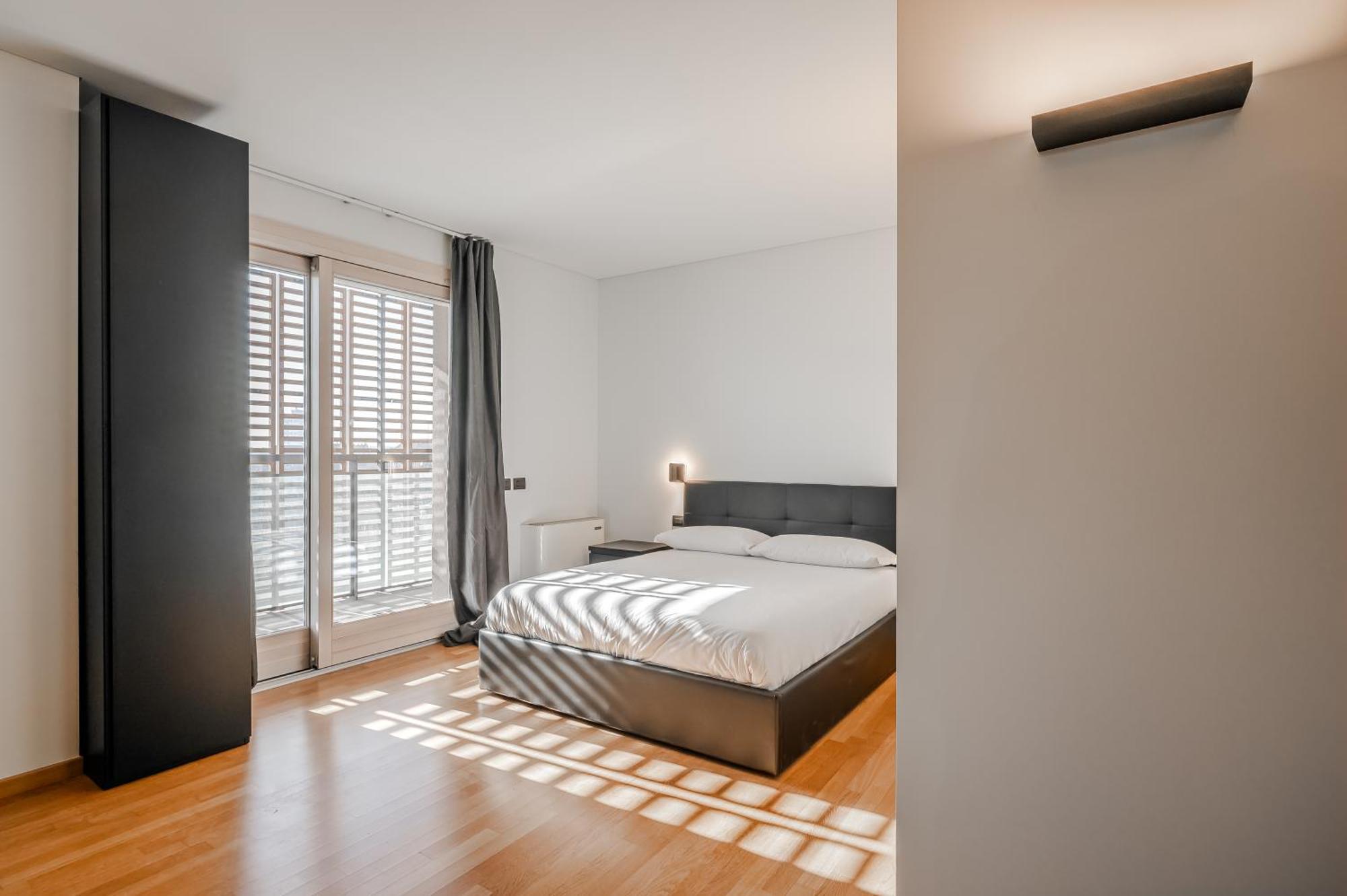 Giax Tower Luxury Oasis Milán