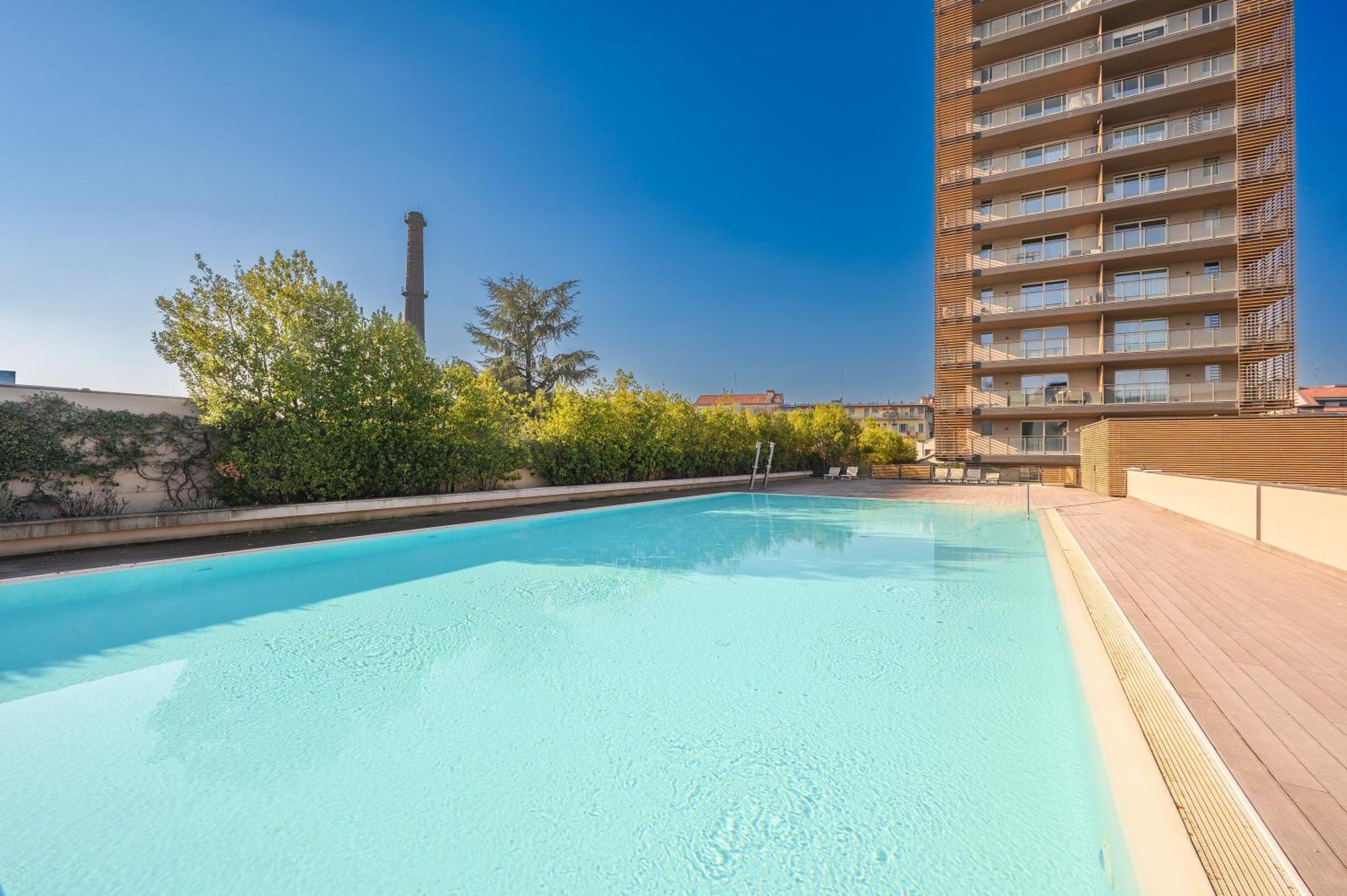 Giax Tower Luxury Oasis * Milán